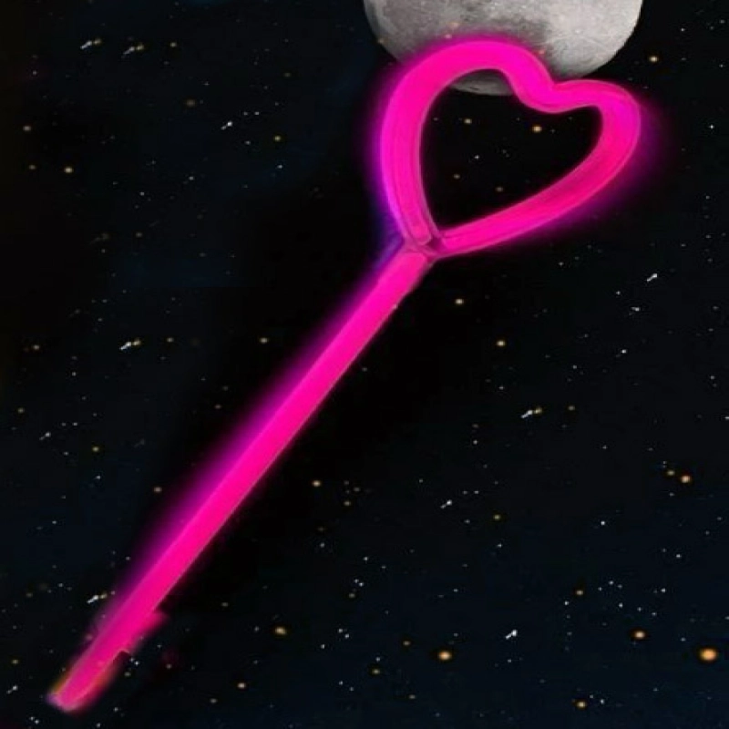 Karanlıkta Yanan Glow Stick Partisi Kalp Şekilli Asa Sopa 6 Renk 6 Adet