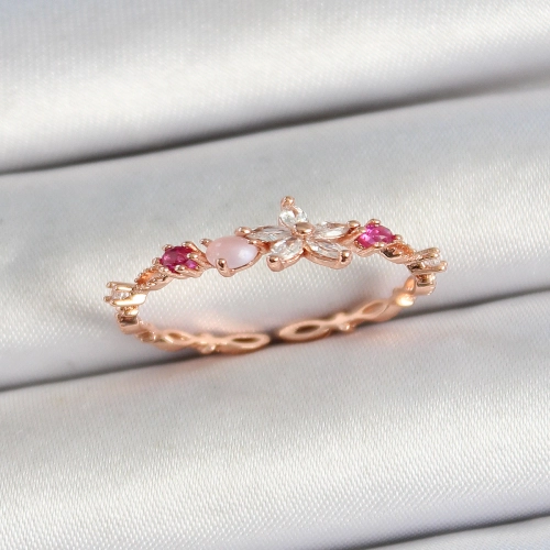 Pirinç Papatya Figürlü Zirkon Taşlı Rose Gold Renk Ayarlanabilir Kadın Yüzük