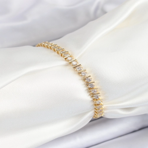 Pirinç Sıralı Çit Model Zirkon Taşlı Gold Renk VİP Seri Kadın Bileklik