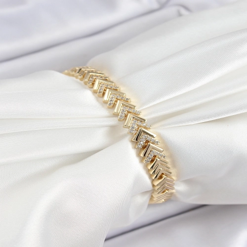 Pirinç Sıralı Ok Model Zirkon Taşlı Gold Renk VİP Seri Kadın Bileklik